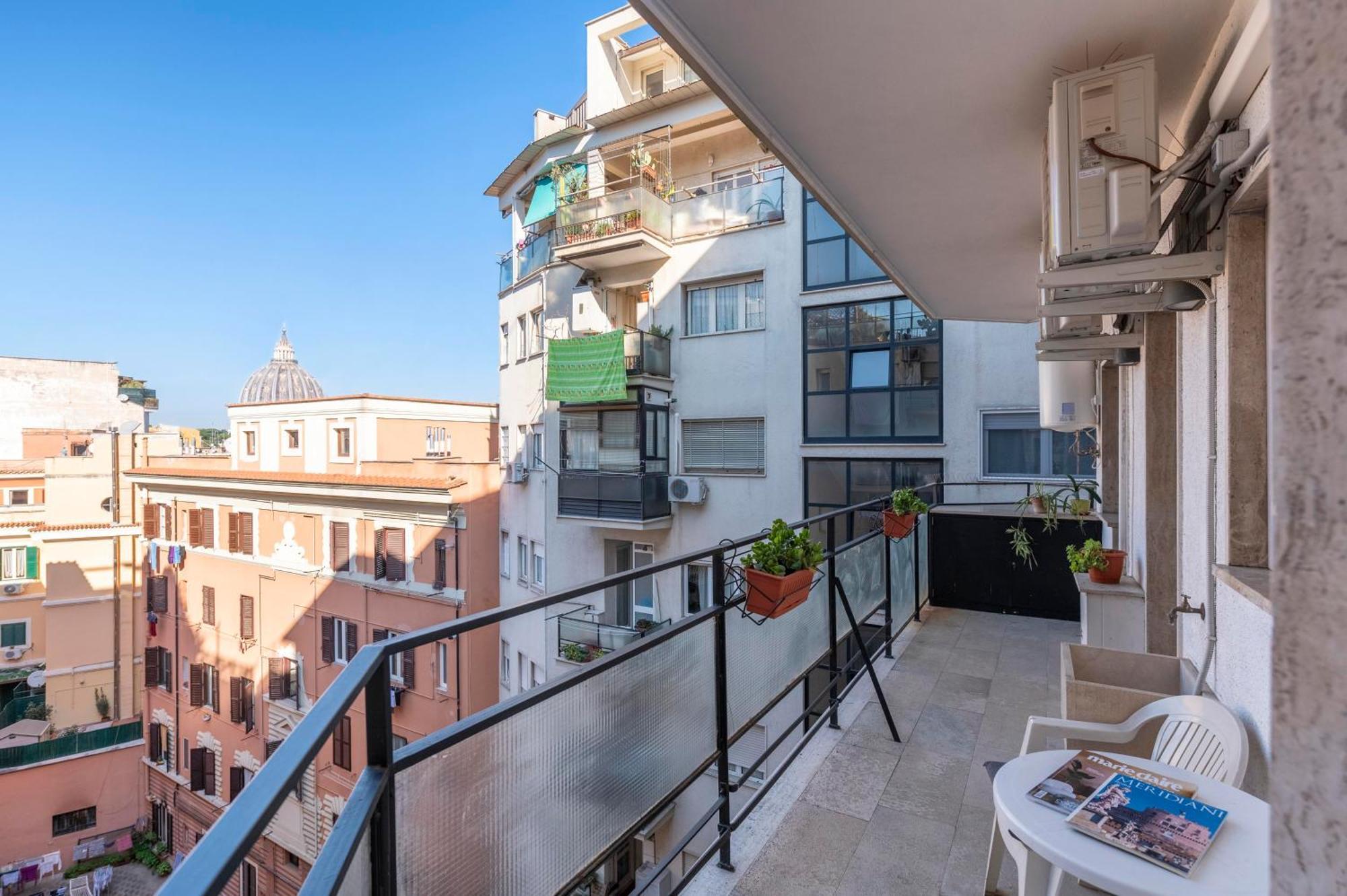 Di Fronte Basilica Di S Pietro Apartment Rom